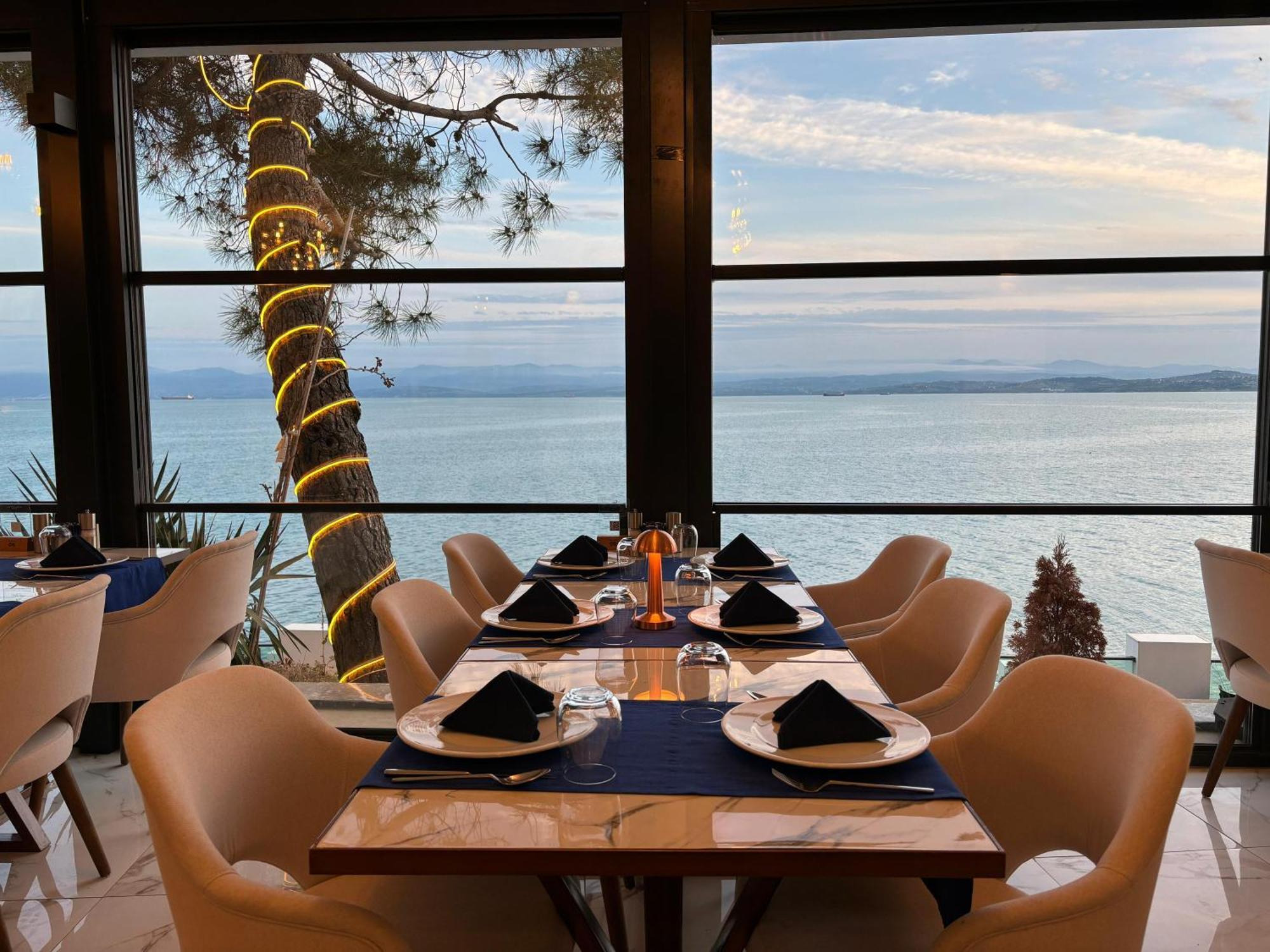 Vira Otel Suites Sinop Eksteriør billede